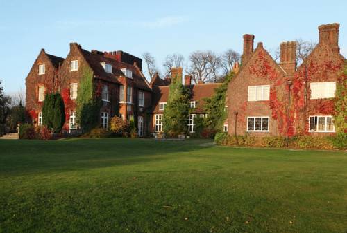 Mercure Letchworth Hall Hotel 