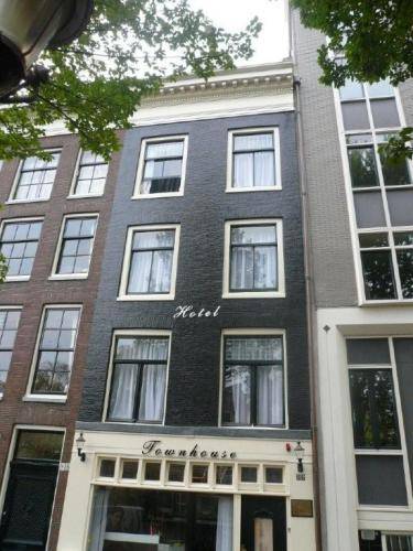 The Townhouse Hotel 