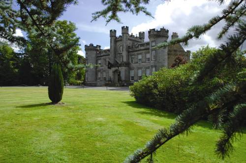 Airth Castle Hotel 