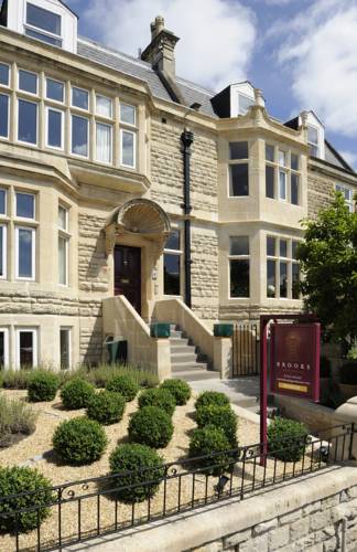 Brooks Guesthouse 