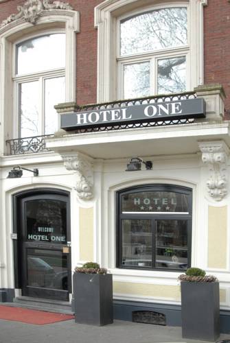 Hotel One 