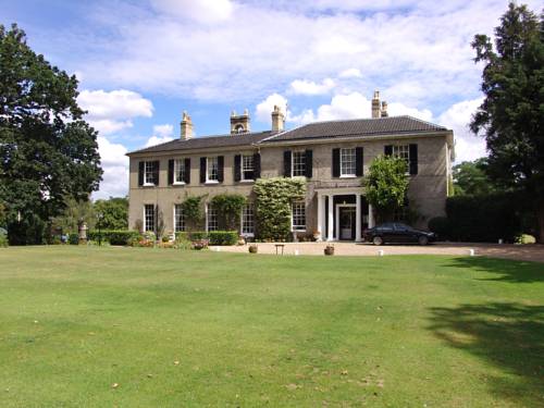 Caistor Hall Hotel 