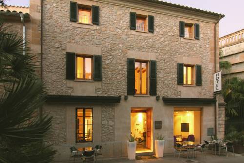 Hotel Desbrull 