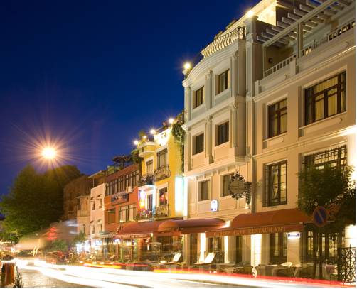 Best Western Premier Regency Suites & Spa 