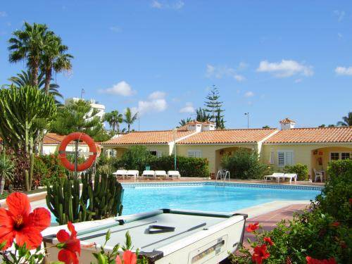 Bungalows Adonis 