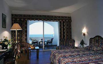 Domina Oasis Resort 