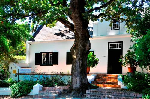 Akademie Street Boutique Hotel And Guesthouses 