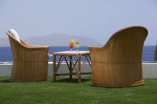 Coral Beach Rotana Resort-Tiran 