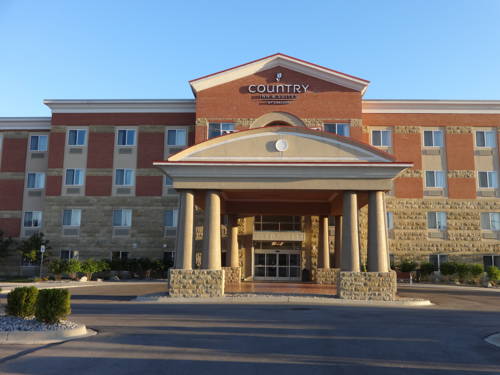 Country Inn & Suites Dearborn 
