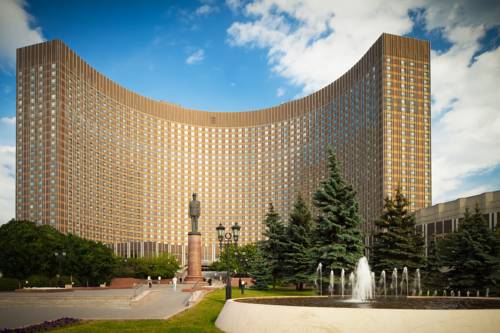 Cosmos Hotel 