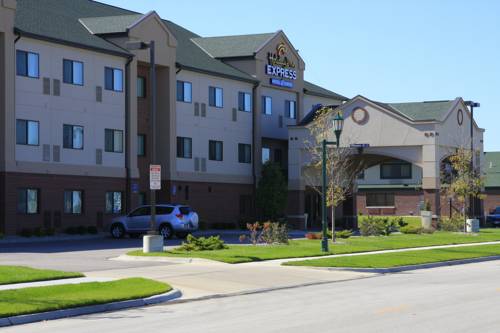 Holiday Inn Express Hotel & Suites Lincoln South 