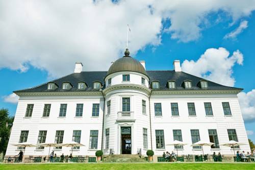 Bernstorff Palace 
