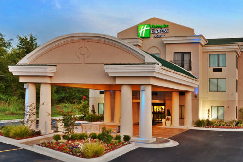 Holiday Inn Express Hotel & Suites Muskogee 