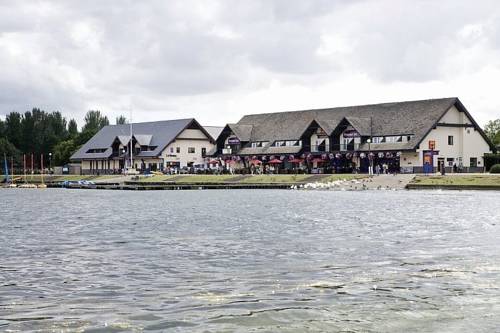 Premier Inn Milton Keynes East (Willen Lake) 