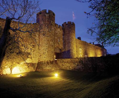 Amberley Castle- A Relais & Chateaux Hotel 
