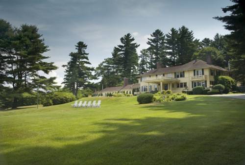 The Manor on Golden Pond 