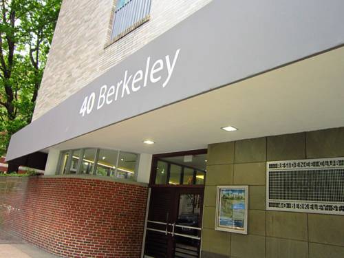 40 Berkeley Hostel 