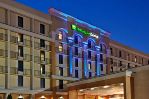 Holiday Inn Express Atlanta Airport-College Park 