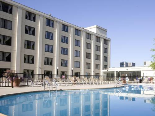 Holiday Inn Country Club Plaza 