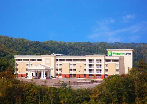 Holiday Inn Express Cincinnati West 