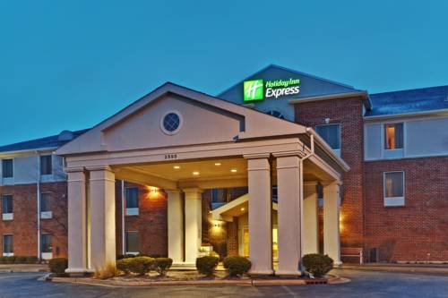 Holiday Inn Express Hotel & Suites Chicago-Algonquin 