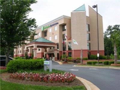 Holiday Inn Express Hotel & Suites Lawrenceville 