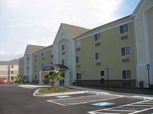Candlewood Suites Savannah Airport 