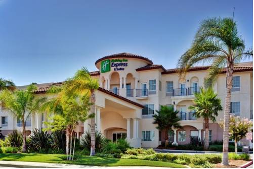 Holiday Inn Express Hotel & Suites Corona 