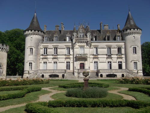 Château De Nieuil 