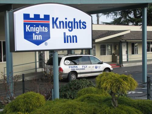 Knights Inn & Suites 