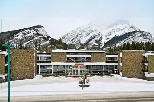 Banff Voyager Inn 