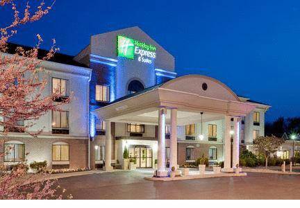 Holiday Inn Express Hotel & Suites Easton 