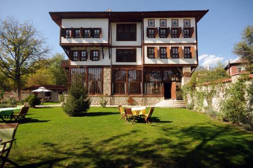 Asmazlar Bağ Evi 