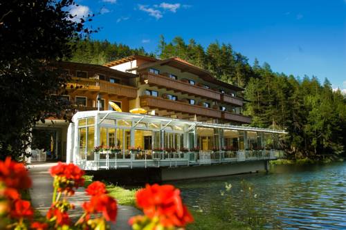 Parkhotel Tristachersee 