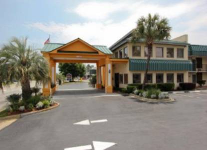 Best Western Central Inn 