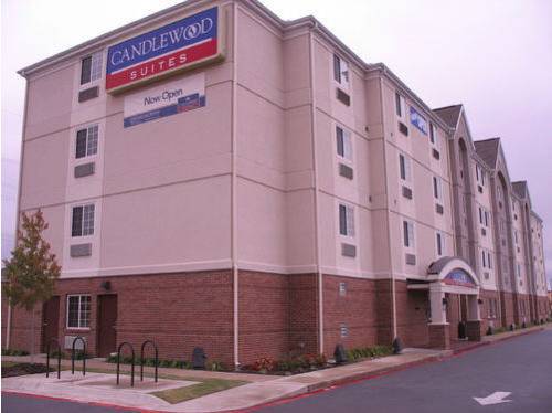 Candlewood Suites Fayetteville 