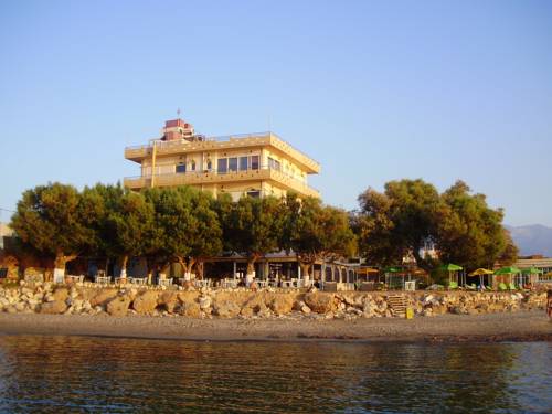 Melani Apartments 