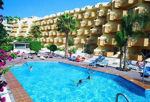 Playa Olid Suites & Apartments 