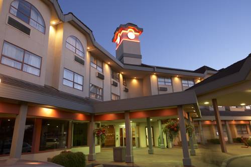 Comfort Hotel & Conference Centre 