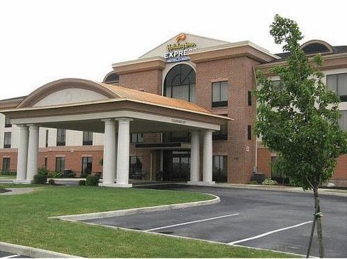 Holiday Inn Express Hotel & Suites Bowling Green 