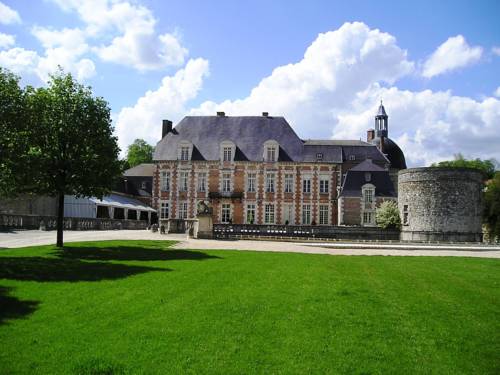 Le Château D'Etoges 