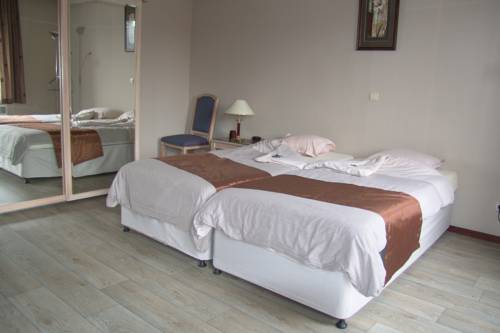 Ambassador Suites Antwerp 
