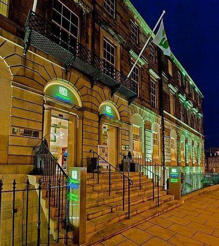 Holiday Inn Express Edinburgh City Centre 