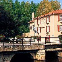 Logis Le Cheval Blanc Et Le Clovis 