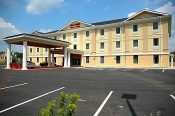Sans Boutique Hotel & Suites 