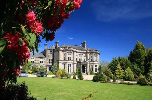 Tre-Ysgawen Hall, Country House Hotel & Spa 