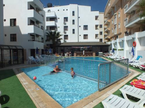 Tuntas Apart Altinkum 