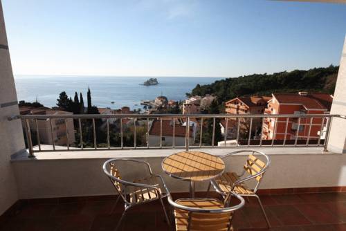 Medin Apartments 