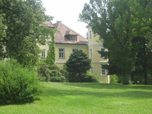 Hotel am Schloss Ernestgrün 