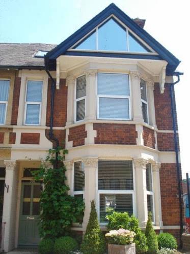 Lina Guest House 